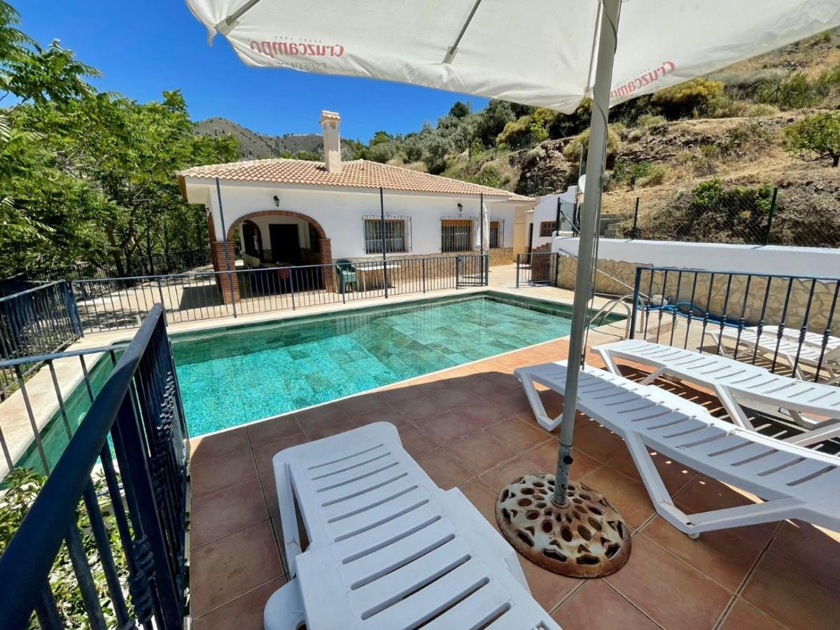 Finca El Almendro Малага Екстериор снимка