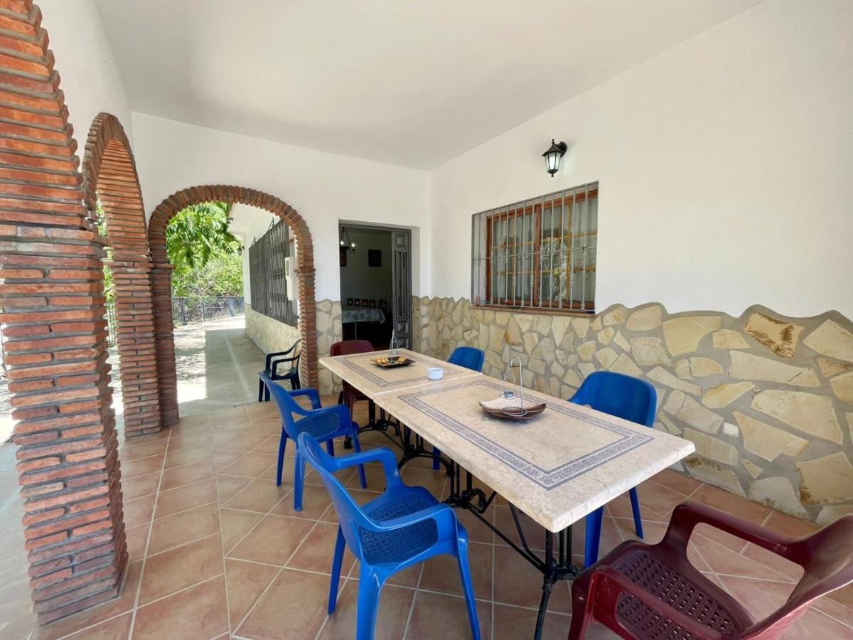 Finca El Almendro Малага Екстериор снимка