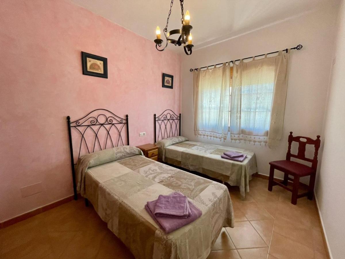 Finca El Almendro Малага Екстериор снимка